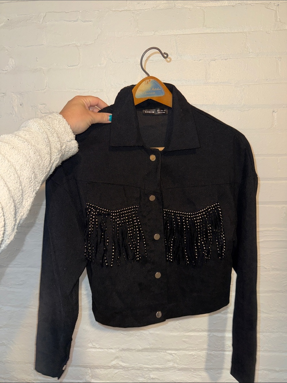 SHEIN Black Studded Fringe Cropped Jean Jacket